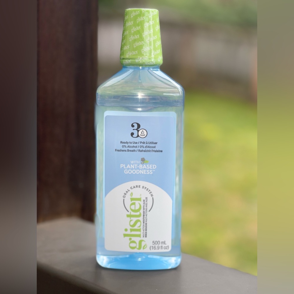 Glister™ Multi-Action Mouthwash with Aloe